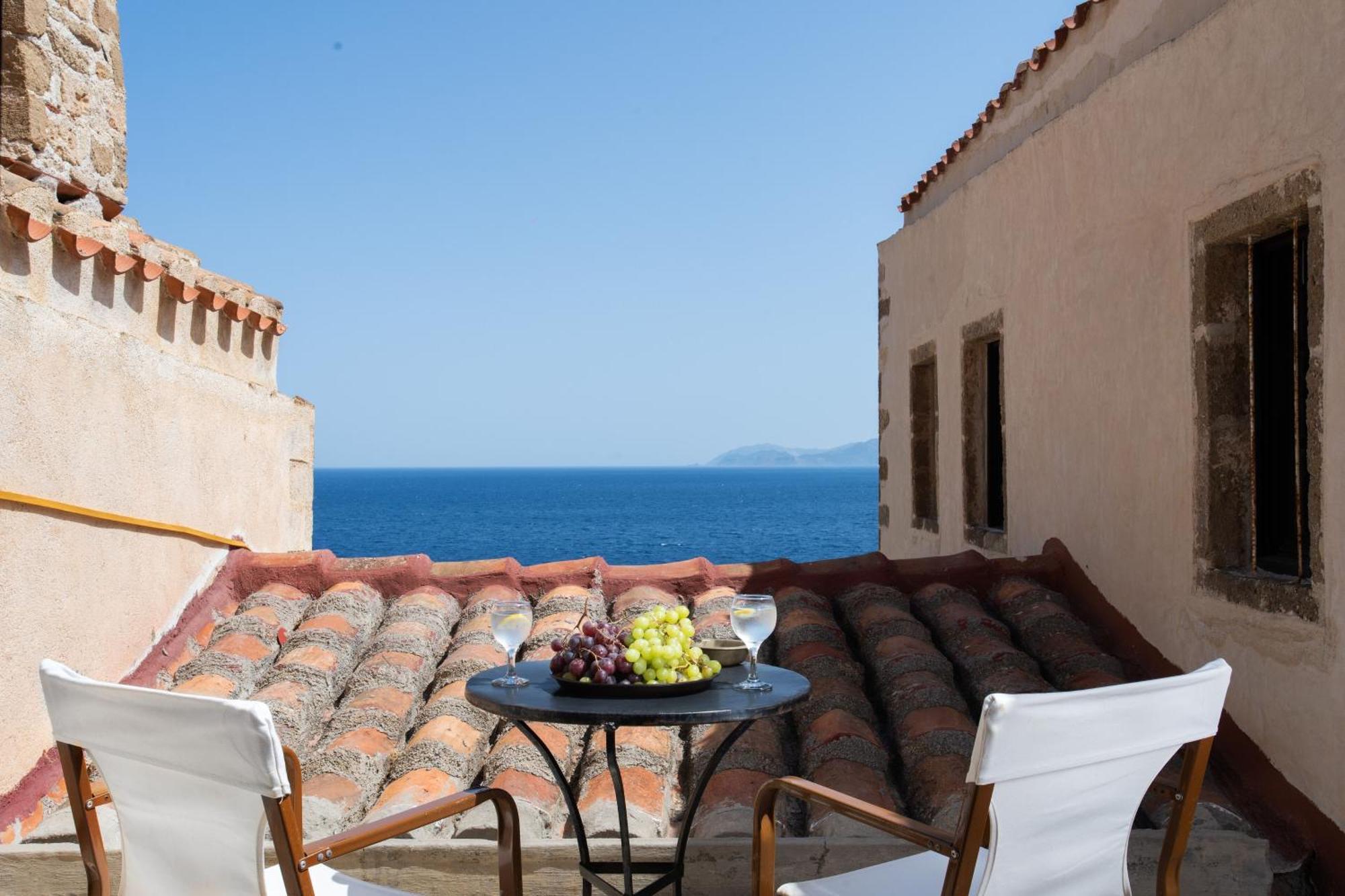 Pablito House-Seaview Monemvasia Nests Екстериор снимка